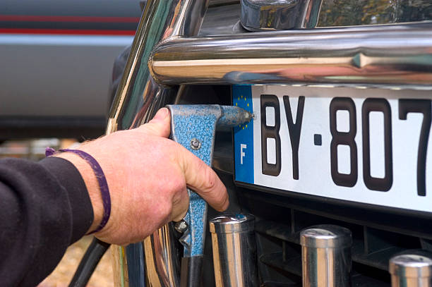 express Kennzeichen für eine stressfreie Auto Anmeldung von zuhause