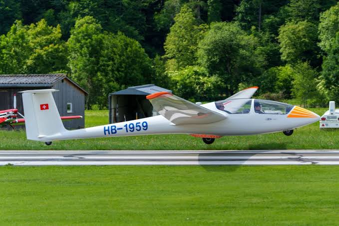 Rundflug Bad Ragaz erleben und die Landschaft aus der Vogelperspektive entdecken